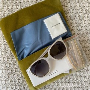 Gucci Sunglasses with Gold Chain